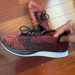 Nike Flyknot Racer University Red Fire Rooster